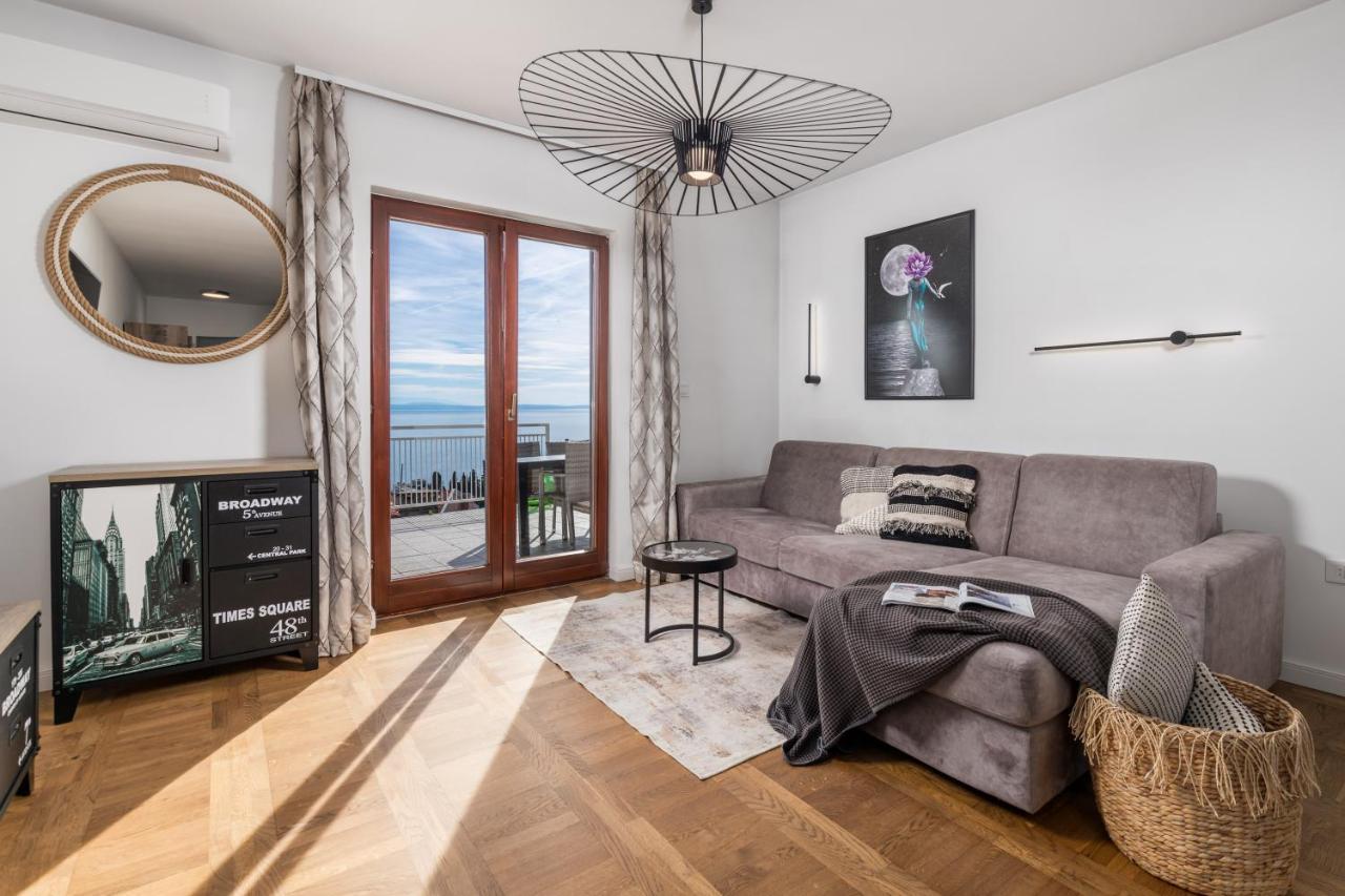 Apartment Mak Opatija Exterior photo